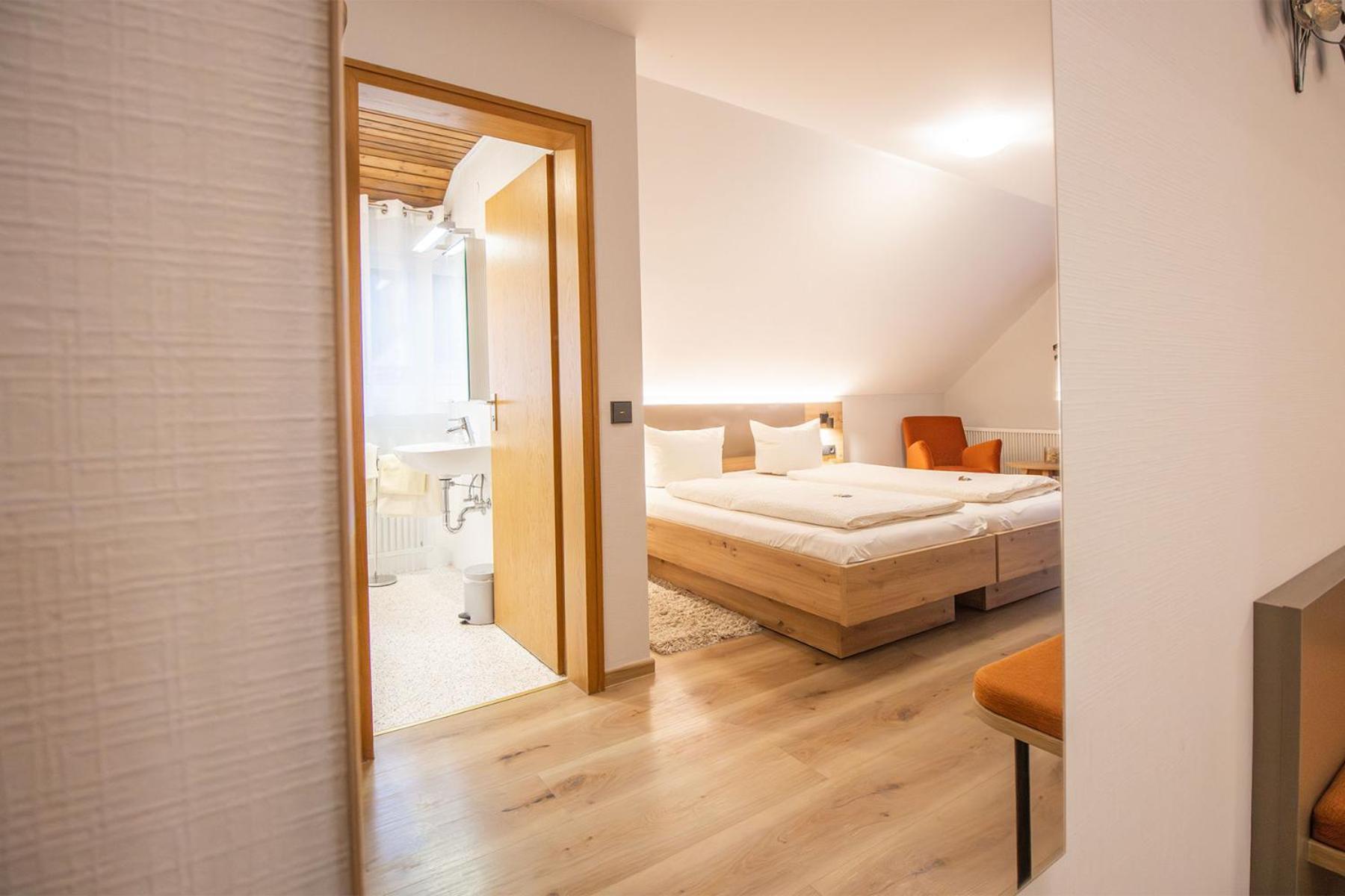 Hotel - Gasthof Blume Oppenau Exteriör bild