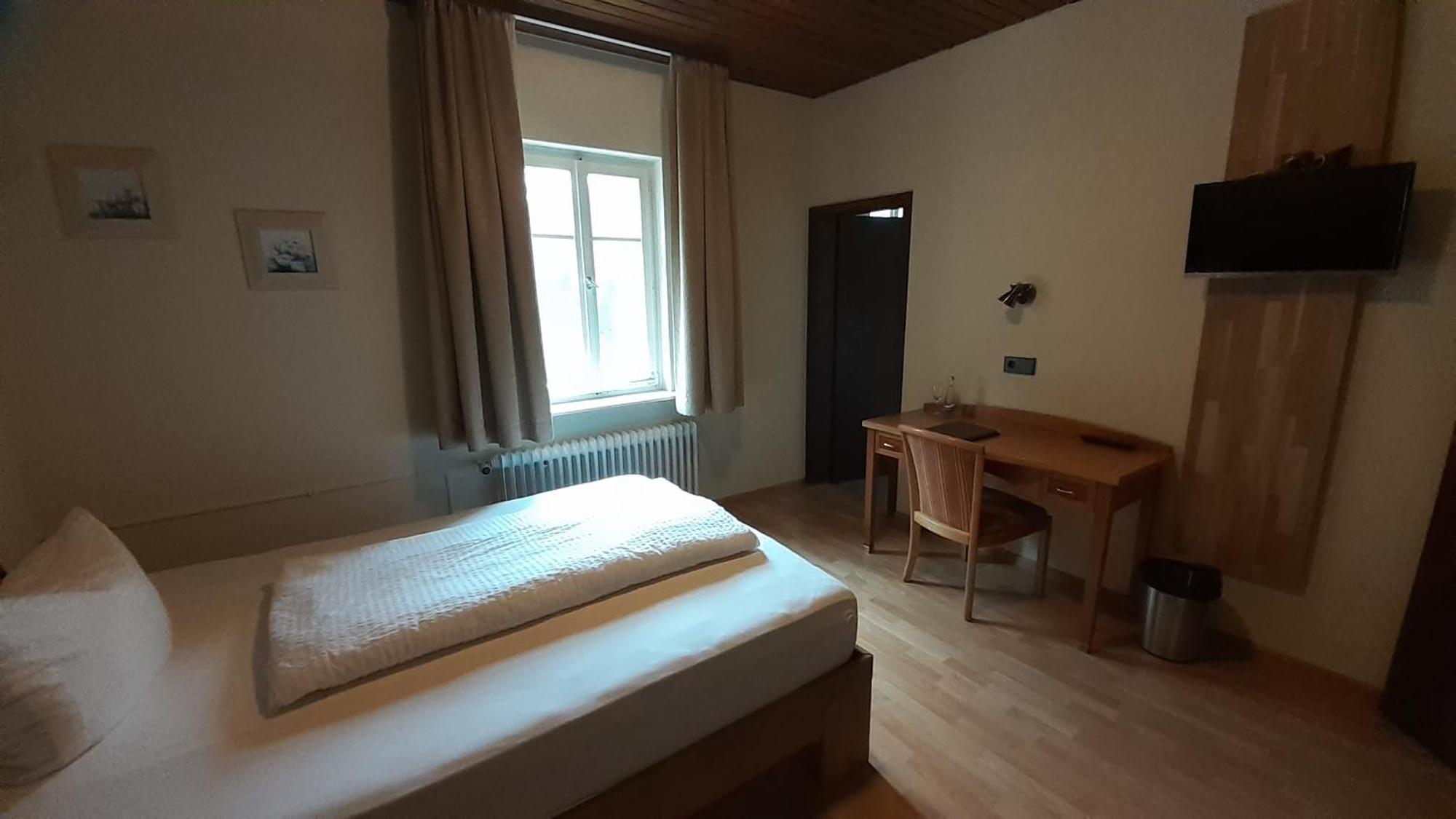 Hotel - Gasthof Blume Oppenau Exteriör bild